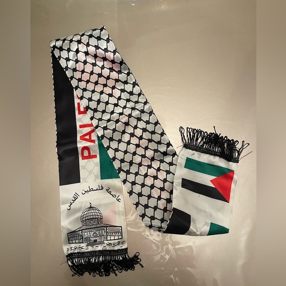 Palestine Scarf Smaller size made in Palestine - Picture 3 of 5